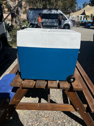 Nevera 12 V y 220V