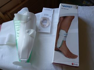 Tutore per caviglia Aircast Air Stirrup
