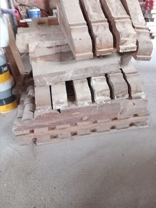 Tocones tejadillo de madera