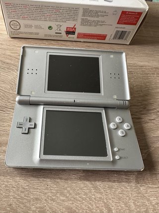Nintendo ds lite con caja y manuales originales