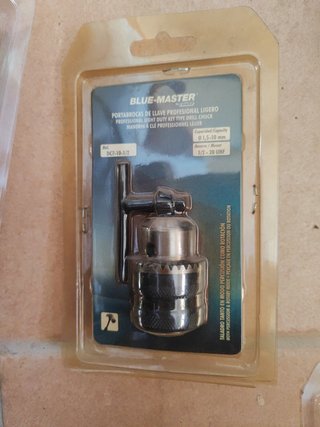Adaptador portabrocas y adaptador