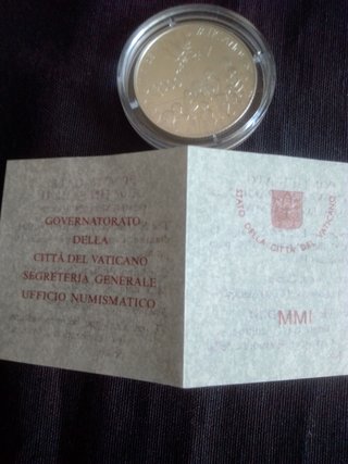 MONEDA DE PLATA L 2000.