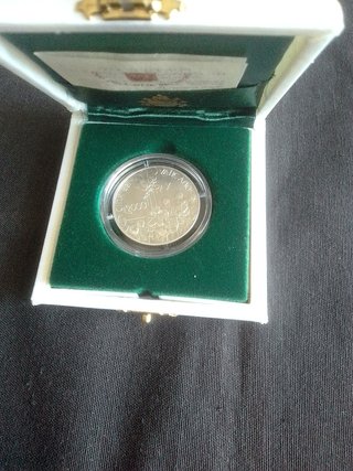 MONEDA DE PLATA L 2000.
