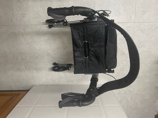 Andador ortopédico para adultos o ancianos