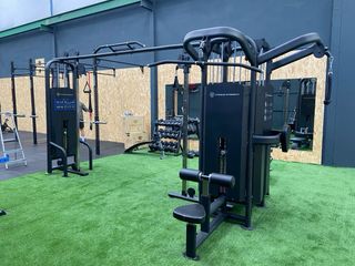 Montador maquinas de gimnasio