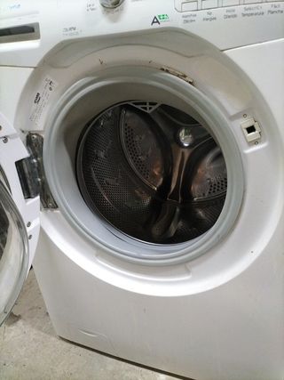 Lavadora hoover por arreglo 11kg.