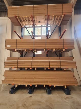 Estanterías industriales semi-nuevas