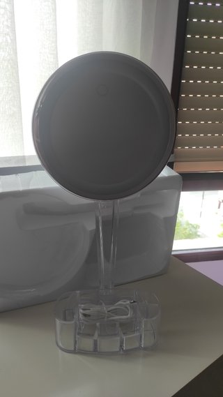 Espejo de aumento con luz