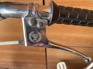 Bicicleta antigua BH restaurada