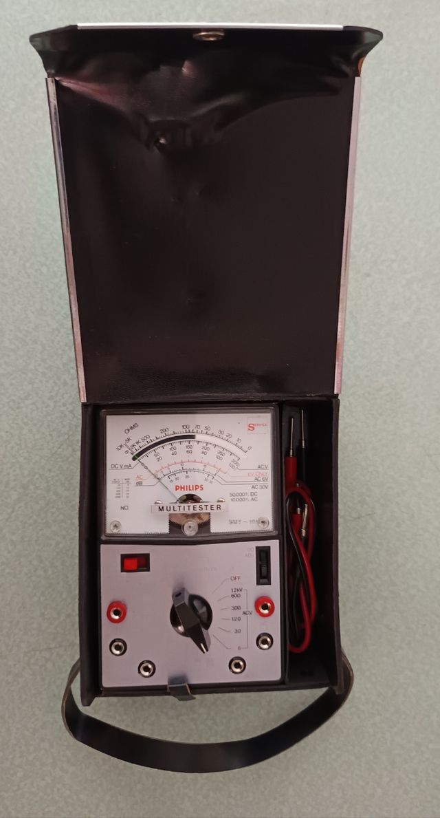 Multitester Philips SMT-101