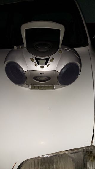 Minicadena LG