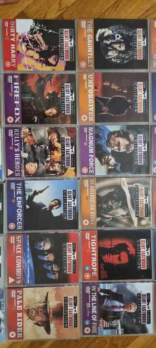 49 DVDs  Clint Eastwood en inglés y fasciculos