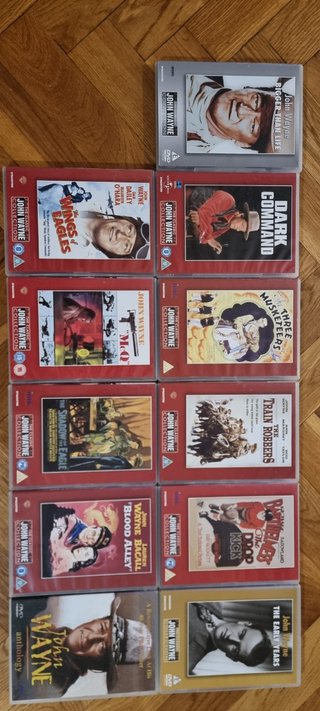 49 DVDs  Clint Eastwood en inglés y fasciculos