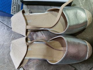Sandalias mujer. Talla 40