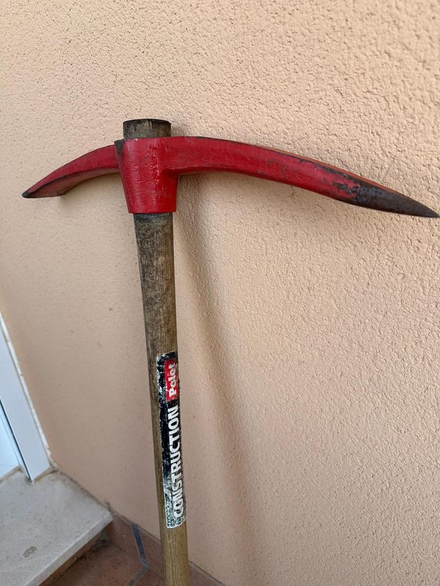 Pico de construcción 3Kg. marca Polet