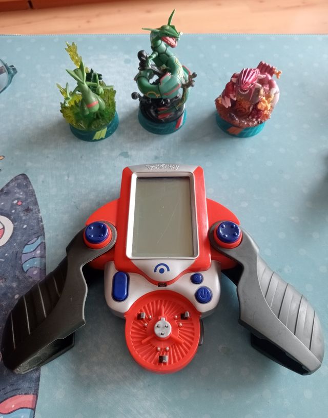 Lote TM Nintendo Pokémon 2005