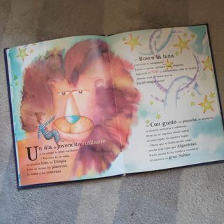 La niña de la luna (Spanish Edition)