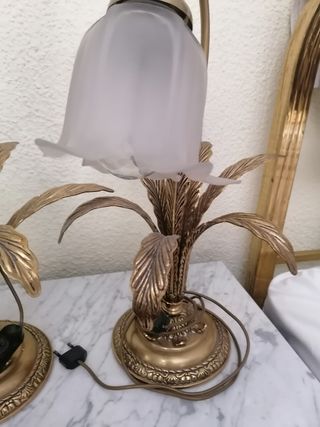 Lámparas de mesita de noche de bronce