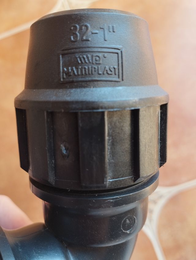 Lote de dos codos 90° MATRIPLAS 32-1``