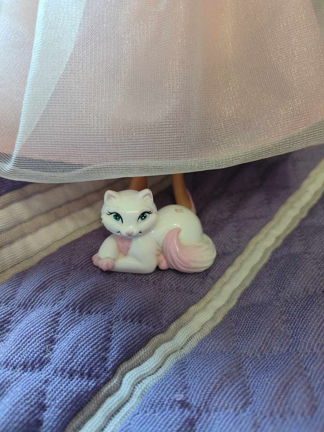 barbie la Princesa y la costurera Anneliese disney de segunda mano