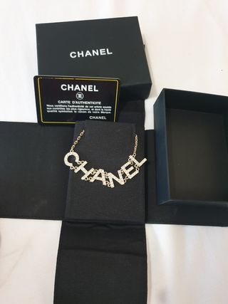 Collar Chanel 