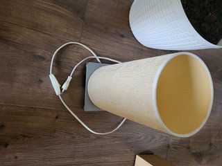 Lámpara de mesa