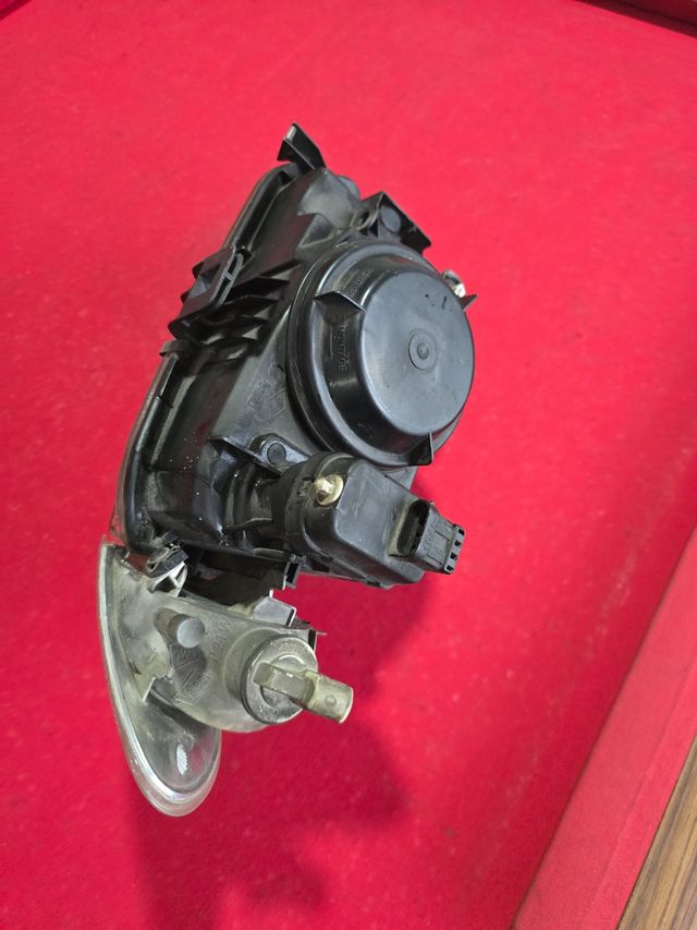 Focos Valeo ORIGINAL RENAULT 19