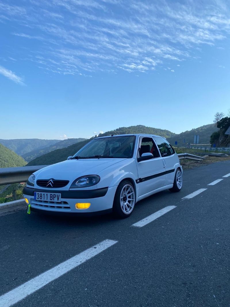 Citroen Saxo 2001 - foto 1