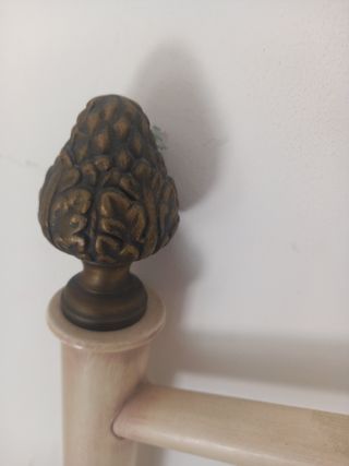 Cabecero artesanal elegante de metal