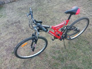 Bicicleta BTT suspensión total