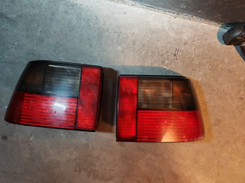 SEAT Ibiza 1999 - foto 1