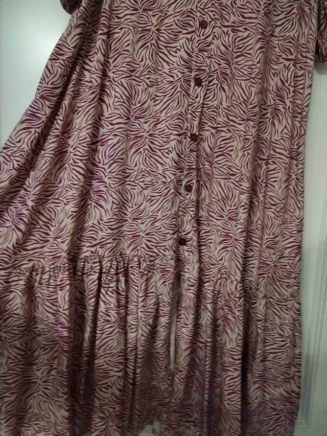 Vestido midi granate y beige