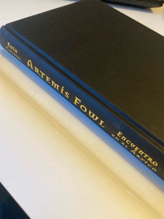 Encuentro en el Artico. ARTEMIS FOWL