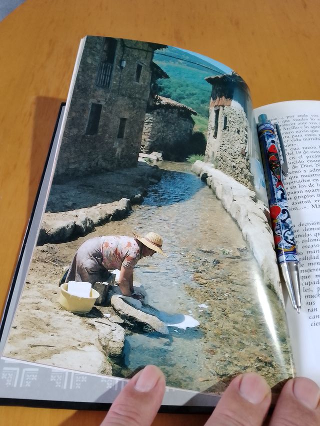 "Españolas en Indias", Carmen Pumar Martínez