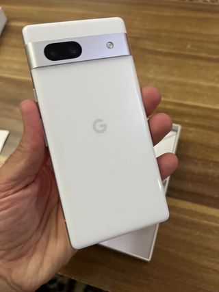 Google pixel 7a 5G 128GB libre . Blanco y azul