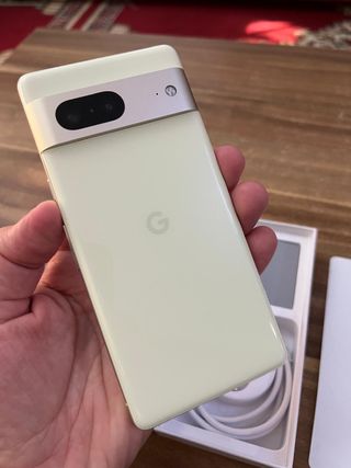 Google pixel 7 5G 128GB .libre verde y negro nuevo