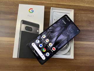 Google pixel 7 5G 128GB .libre verde y negro nuevo