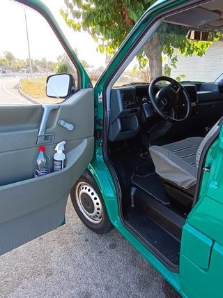 Volkswagen Transporter IMPECABLE