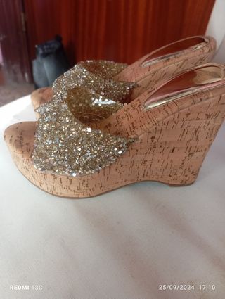 Zuecos de caucho de plataforma