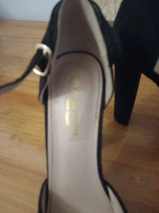 Zapatos tacón alto
