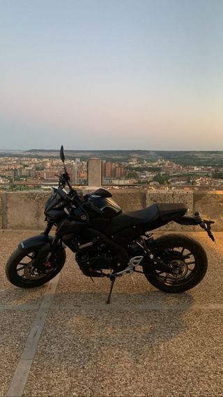 Yamaha mt125 2023