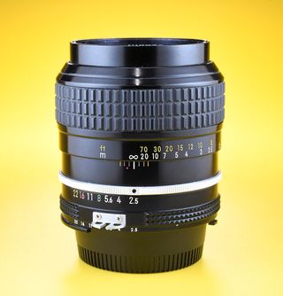 Objetivo Nikon Nikkor 105 mm F/2.5