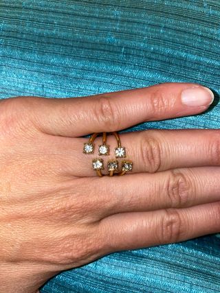 Anillo ajustable en acero inoxidable y brillantes