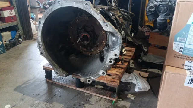 Caja de cambios automática hdj100