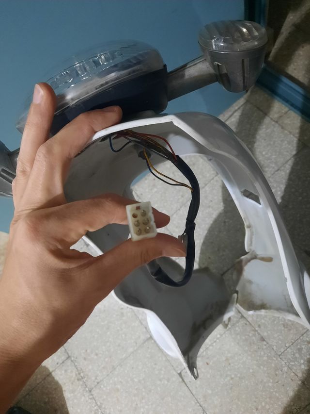 Carena codone posteriore scarabeo 100 4t 2009