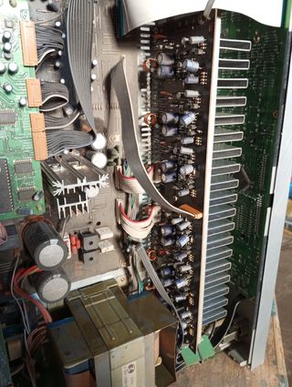 Vieta VR610 sintoamplificador reparar