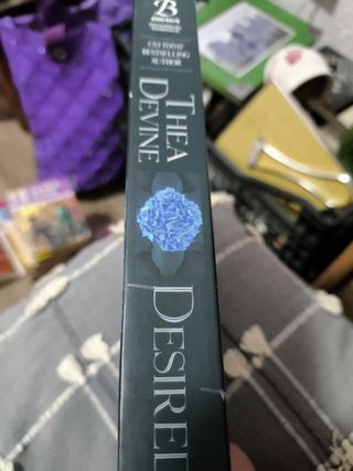 Desired libro romántico/erotico