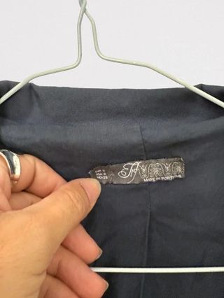 Chaqueta color azul estilo gabardina Talla S