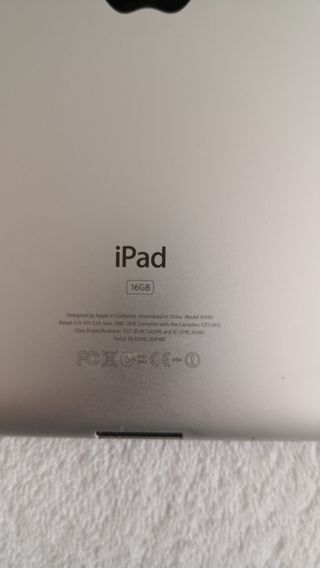 Ipad 2 16 gb con funda.