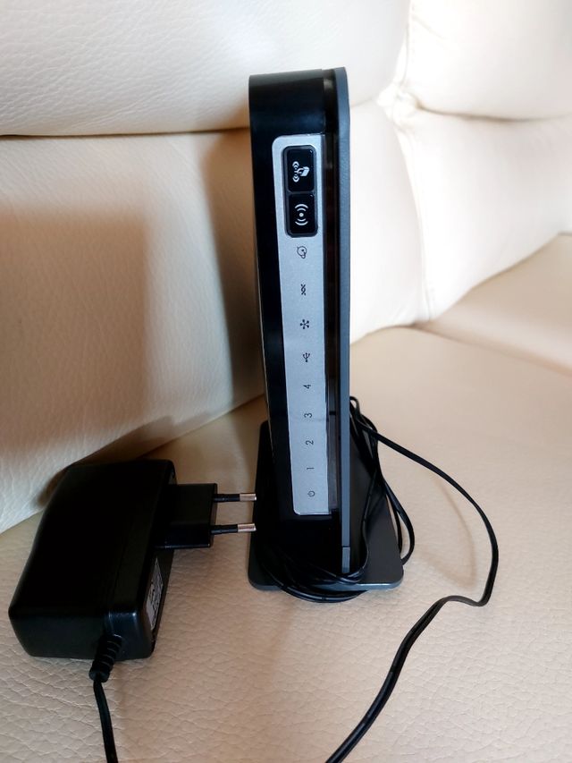 Modem. Router. Wi fi. Netgear78